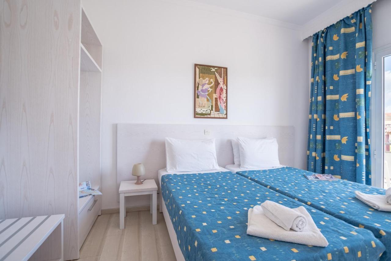 Dimitra Apartments G Gouvia Ngoại thất bức ảnh